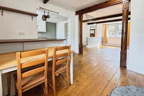 2 bedroom cottage for sale, Spring Street, Bradford BD10