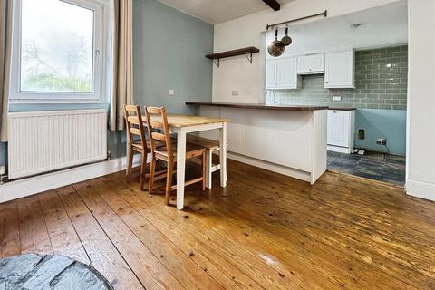 9 Spring Street, Idle, Bradford, BD10 8ST