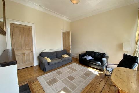 2 bedroom flat to rent, Minerva Street, Glasgow, G3