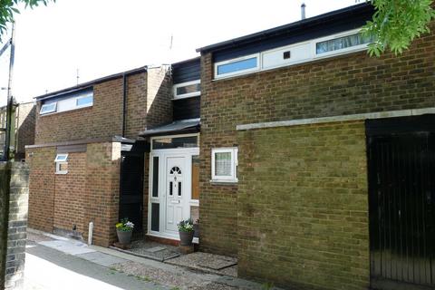 8 Foxglove Close, Edenbridge, TN8 6DJ
