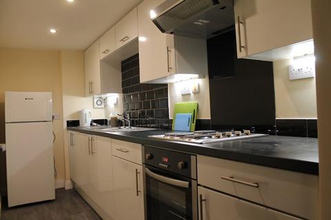 1 bedroom house to rent, Midland Road, Leeds LS6