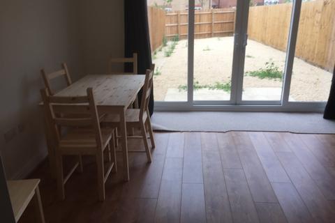 5 bedroom house to rent, Great Clover Leaze, Bristol BS16