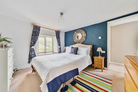 Paynes Farm High Street, Tilshead, Salisbury, SP3 4RZ