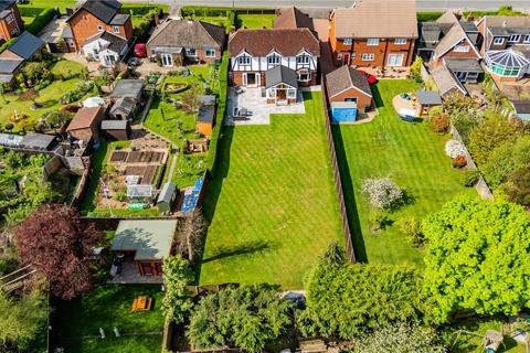 5 bedroom detached house for sale, Town Road, Tetney, Grimsby, Lincolnshire, DN36