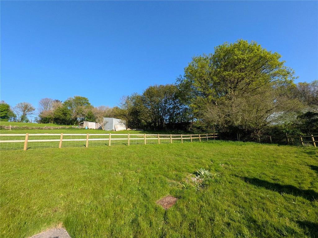 Small Paddock