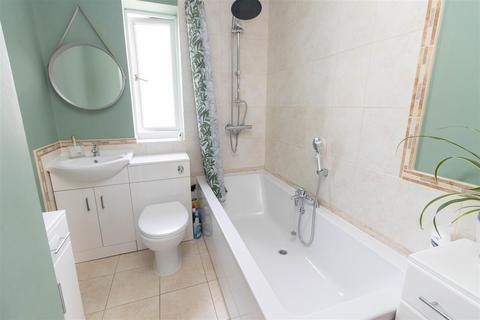 4 bedroom house for sale, Rushall Place, Newcastle Upon Tyne