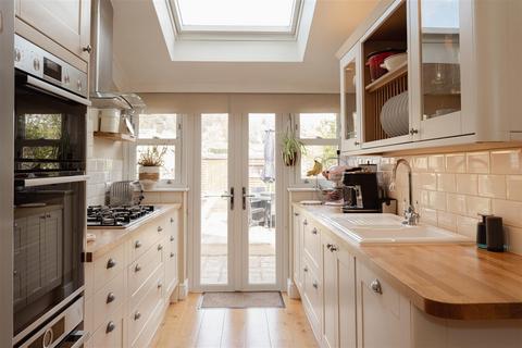 undefined, Trindles Road, South Nutfield