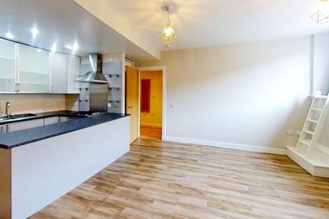 2 bedroom flat to rent, Newlands Road, Glasgow, Glasgow City, G44