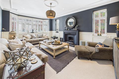 5 bedroom detached house for sale, Woodside Avenue, Hersham, Walton-On-Thames