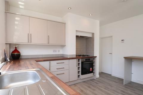 3 bedroom end of terrace house to rent, Aston Street, Leeds, West Yorkshire, LS13