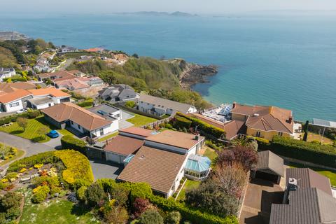4 bedroom detached house for sale, Rue Charlotte, St. Peter Port, Guernsey