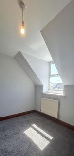 2 bedroom flat to rent, 2-Bed Flat in Aberystwyth Town Centre