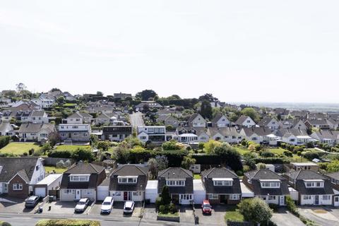 17 Burnham Drive, Weston-super-mare, BS24 9LN