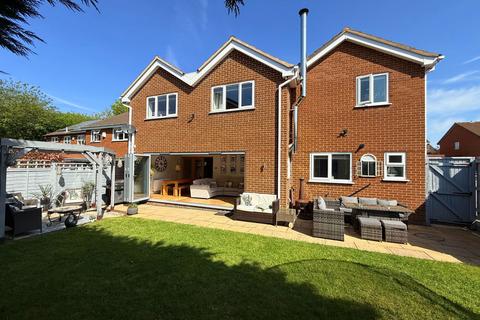 5 bedroom detached house for sale, Rushford Close, Monkspath