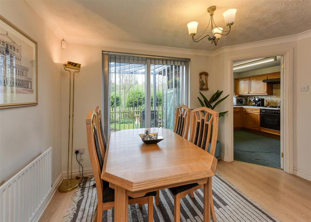 5 Bumblehole Meadows-Dining Room (2).jpg