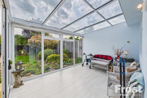 94 Station Crescent, Ashford, TW15 3HL