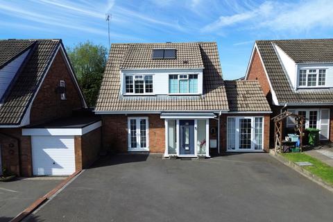 4 bedroom detached house for sale, Stretton Road, Shirley