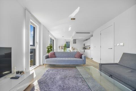 3 bedroom apartment for sale, Avantgarde Place London E1