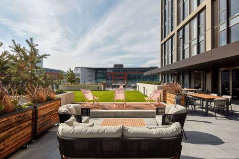 2 bedroom apartment to rent, at The Lexington, Apartment 805, 4, William Jessop Way L3