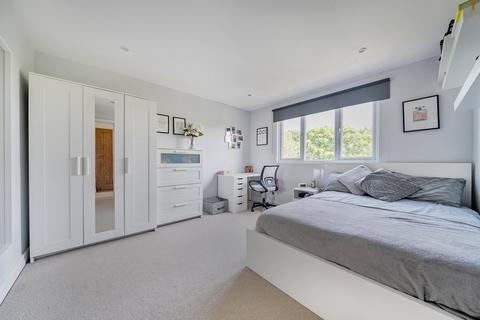 48 Chesham Road, Penge, London, SE20 7RJ