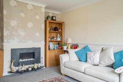 2 bedroom semi-detached bungalow for sale, The Glade, York
