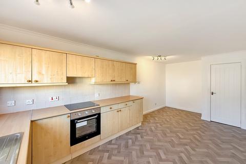 3 bedroom flat for sale, 2C Scalpay Terrace, Oban, Argyll, PA34 4YH, Oban PA34