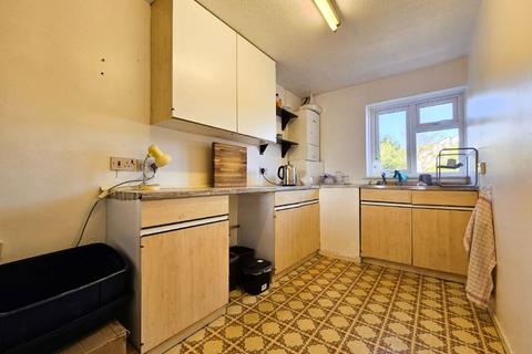 32 Brynystwyth, Penparcau, Aberystwyth, SY23 1SS