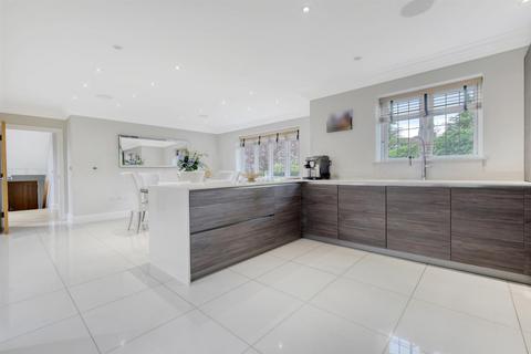 15 Hereward Mount, Stock, Ingatestone, CM4 9PS