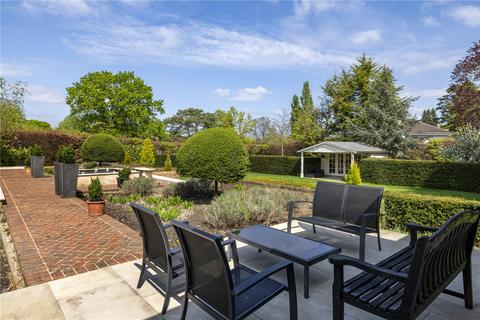 27 Broomfield Ride, Oxshott, Leatherhead, KT22 0LP