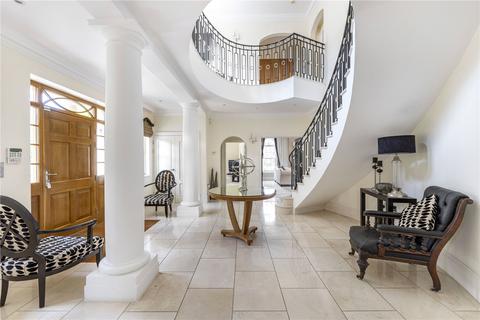 27 Broomfield Ride, Oxshott, Leatherhead, KT22 0LP
