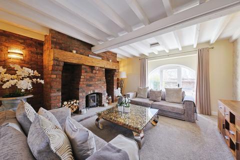 4 bedroom barn conversion for sale, The Stables, Camerton Hall Lane, Camerton, Hull,  HU12 9NP