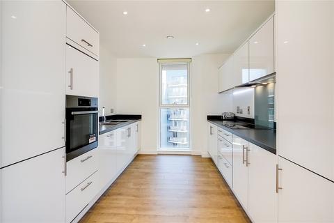 3 bedroom apartment for sale, Highland Street, London, E15