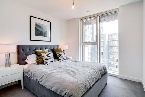 3 bedroom apartment for sale, Highland Street, London, E15