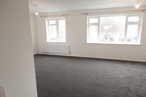 3 bedroom apartment to rent, Staplehurst, Kent