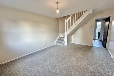 2 bedroom house to rent, Gough Place, Cheddar, Somerset