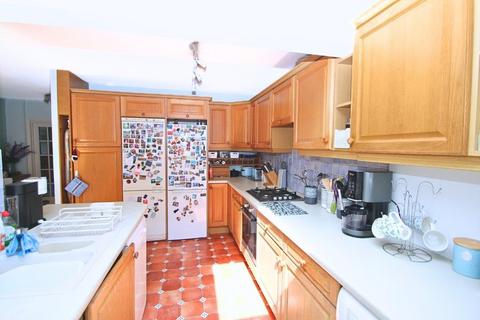 undefined, Robin Hood Close, St. Johns, Woking, GU21 8SS