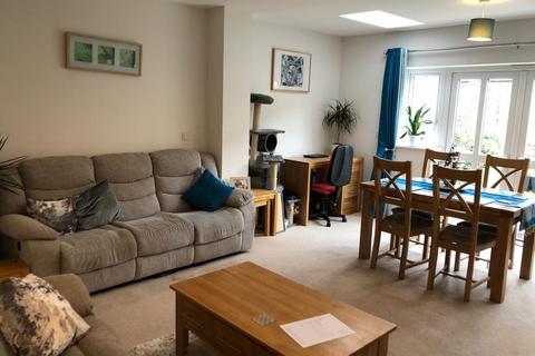 3 bedroom terraced house to rent, Twist way, Slough, Berkshire, SL2