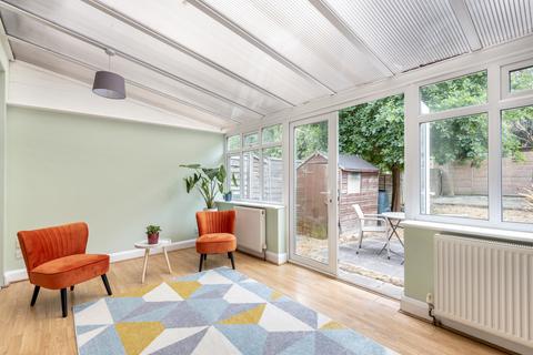 47 Inveresk Gardens, Worcester Park, KT4 7BB