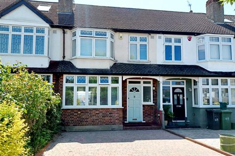 47 Inveresk Gardens, Worcester Park, KT4 7BB