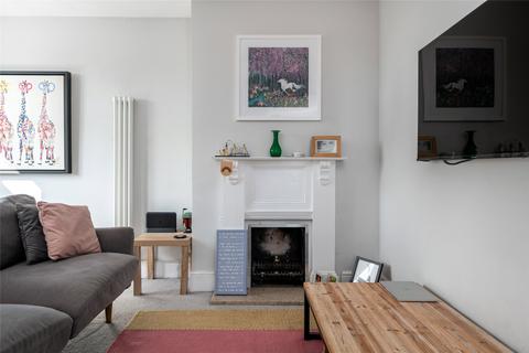 2 bedroom flat for sale, Smoke Lane, Reigate, Surrey, RH2