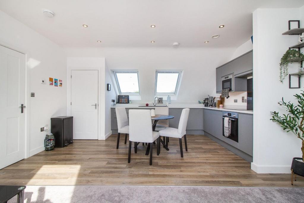 Living Room / Kitchen Diner