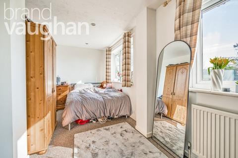 1 bedroom detached house to rent, Shenfield Way, East Sussex BN1