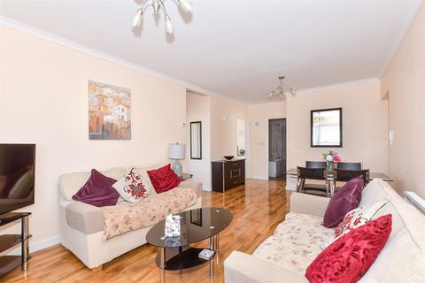 3 bedroom end of terrace house for sale, North Barrack Road, Walmer, Deal, Kent