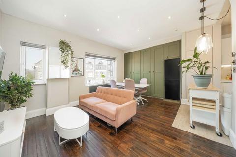 2 bedroom flat for sale, Somerfield Road, London N4