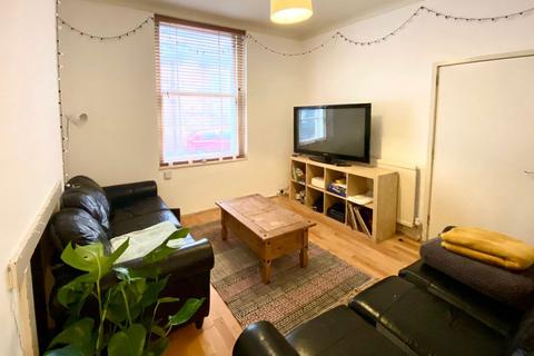 1 bedroom terraced house to rent, Clarence Place, Bristol, BS2