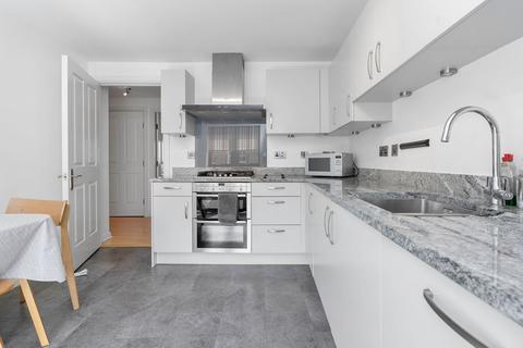 2 bedroom flat to rent, St Stephen Street, Stockbridge, Edinburgh, EH3