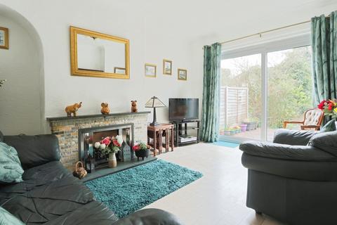 3 bedroom semi-detached house for sale, Thwaite Street, Cottingham, HU16 4RJ
