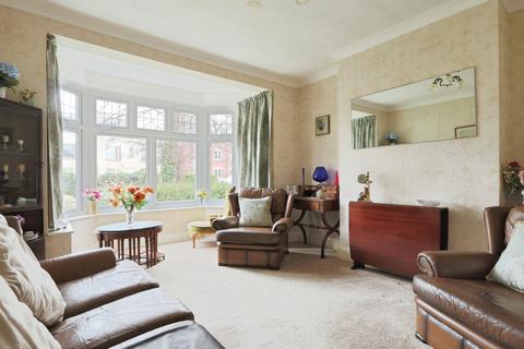 3 bedroom semi-detached house for sale, Thwaite Street, Cottingham, HU16 4RJ