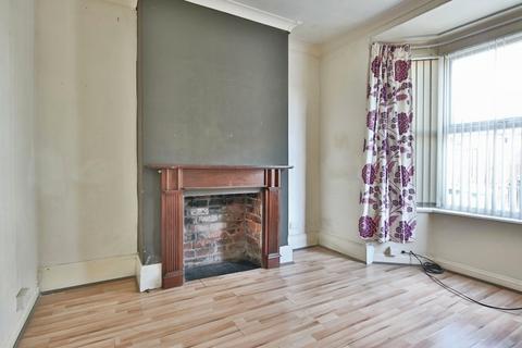 2 bedroom end of terrace house for sale, Elsie Villas, Holland Street, Hull, East Riding of Yorkshire, HU9 2JE