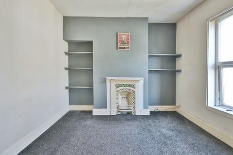 2 bedroom end of terrace house for sale, Elsie Villas, Holland Street, Hull, East Riding of Yorkshire, HU9 2JE